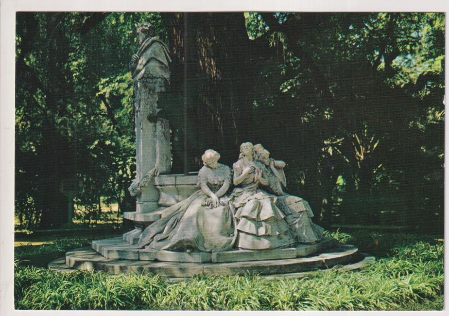 Sevilla.- Parque de María Luisa. Monumento a Becquer. García Garrabella 65