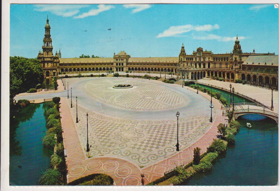 Sevilla.- Plaza de España. Franqueada y fechada en 1990